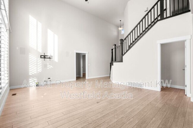 Building Photo - 1457 S Canyon View Dr