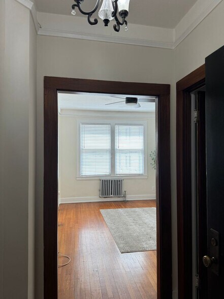 Interior Photo - Ambassador Executive Residences, LLC