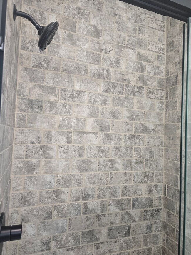 Building Photo - 3034-MF2-E5