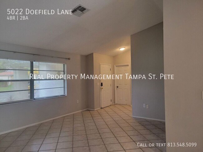 Building Photo - 5022 Doefield Ln