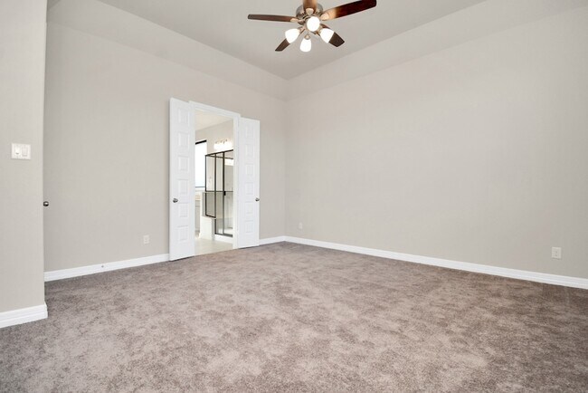 Building Photo - 4710 Austin Landing