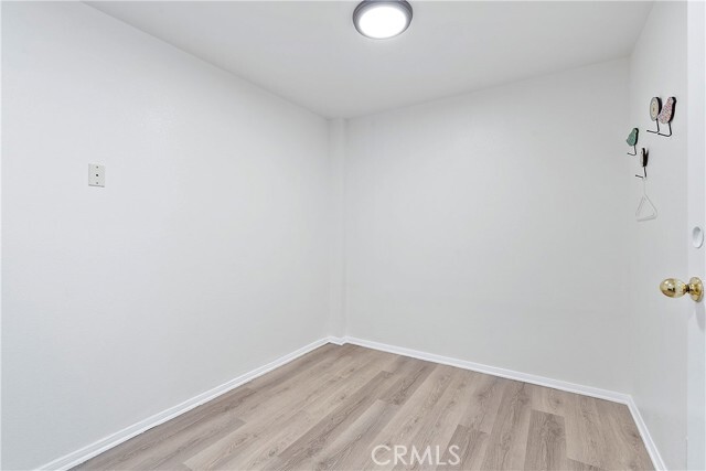 Building Photo - 15 Florentine