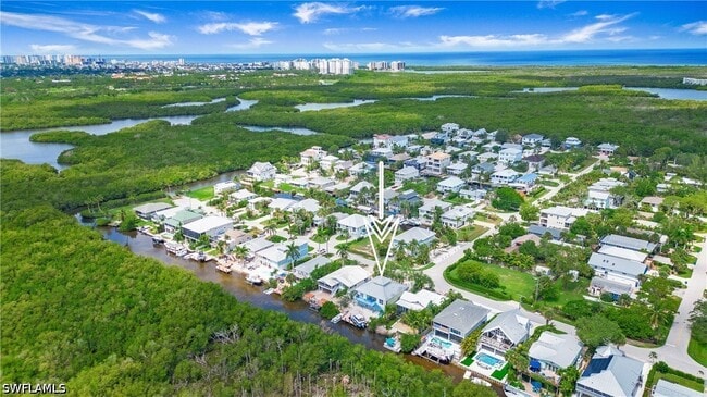 Building Photo - 1296 Grand Canal Dr