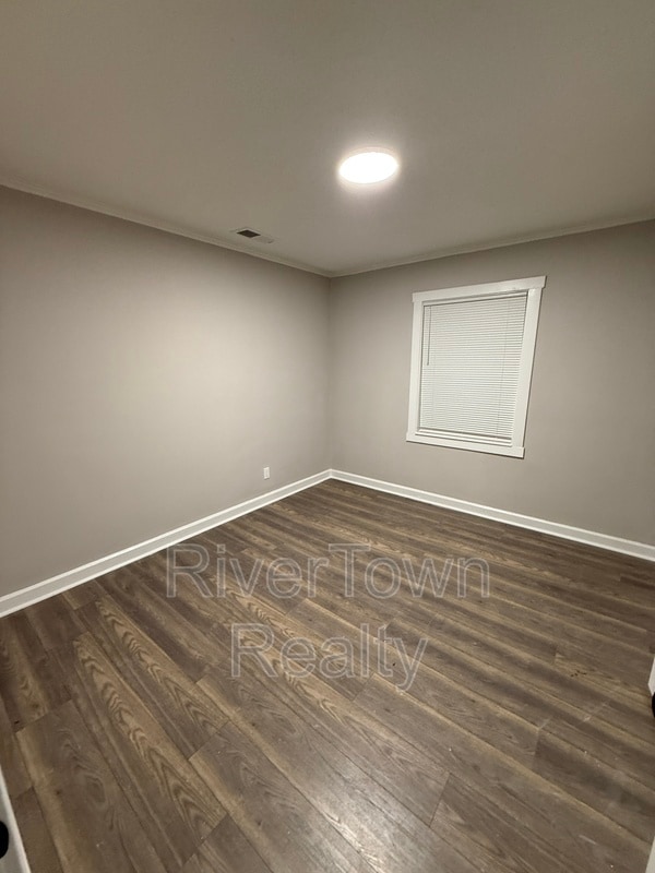 Building Photo - 1659 Southern Ave