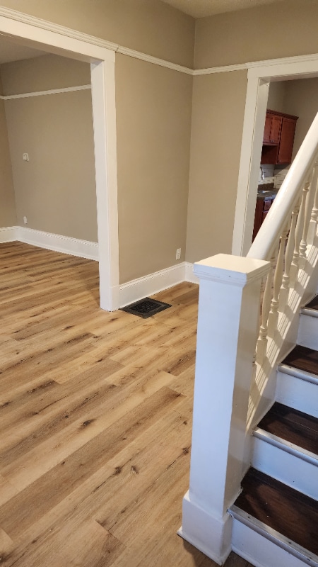 Building Photo - 2120 Fern Ct