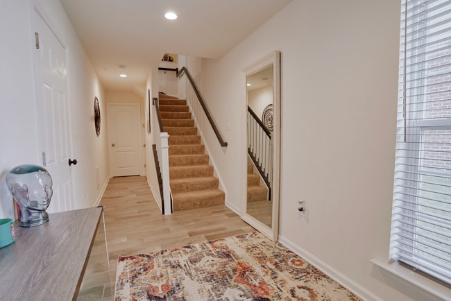 Building Photo - 3601 Gentle Breeze Dr