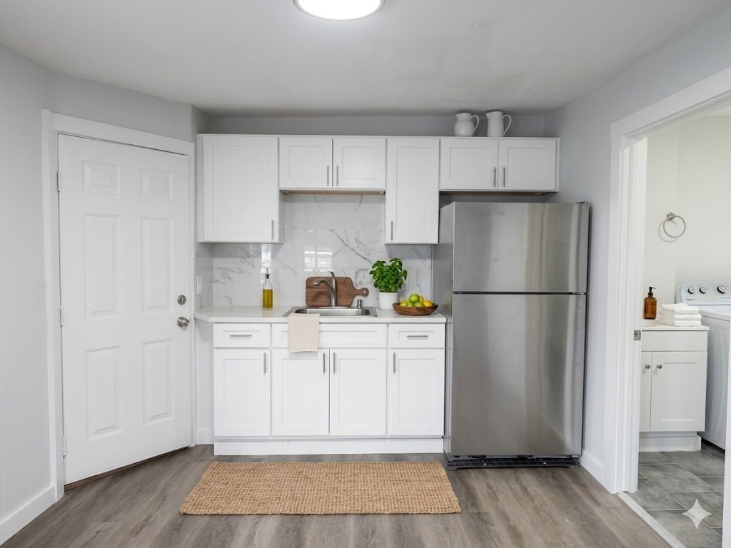 Building Photo - 284 Mechanic St