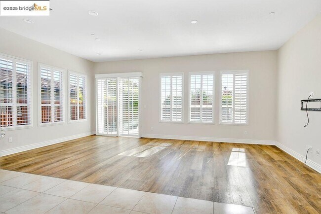 Building Photo - 1928 Barbaresco Ln