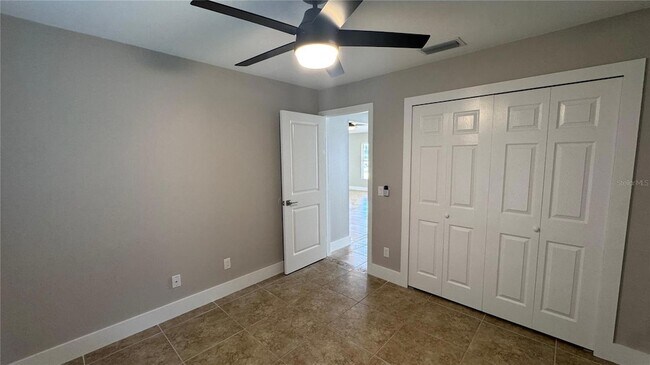 Building Photo - 11728 Shirburn Cir
