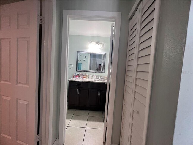 Building Photo - 3827 Crows Nest Dr