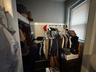 Building Photo - 877 Beacon St