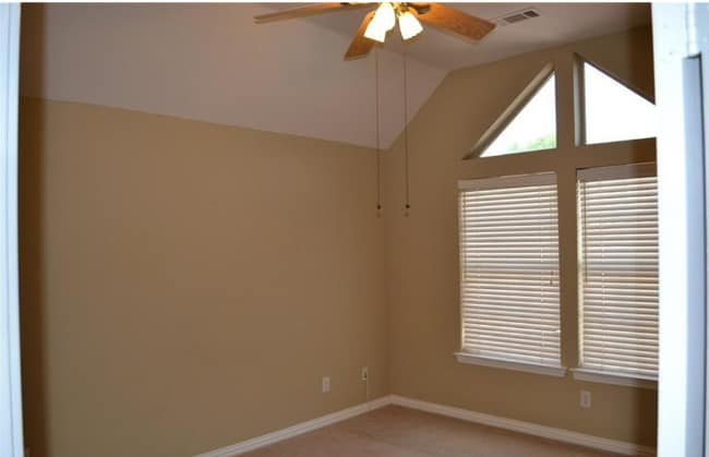 Bedroom 2 - 18240 Midway Rd