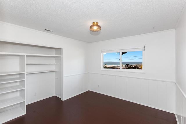 Building Photo - 513 Canyon Dr
