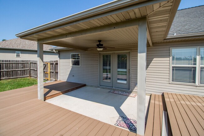 Building Photo - 4800 Burbank Loop