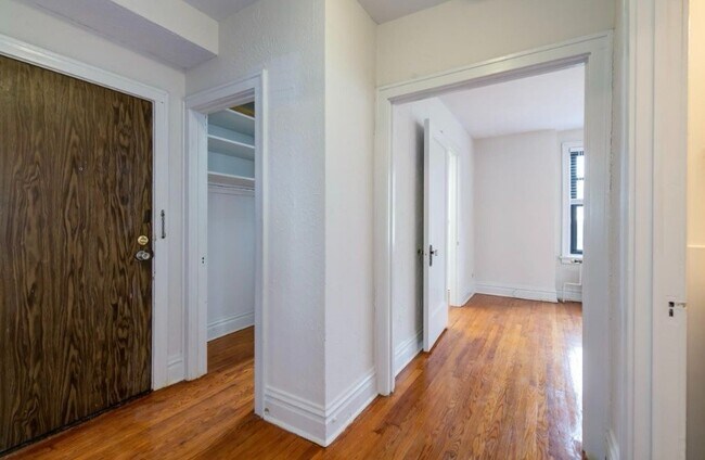 Building Photo - 5616-42 Pershing Ave