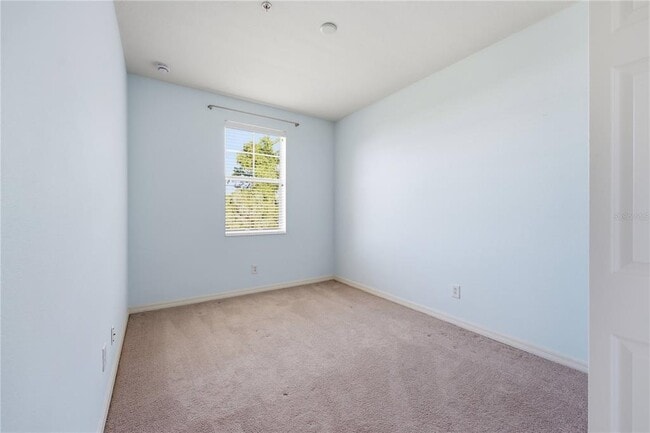 Building Photo - 1346 Grantham Dr