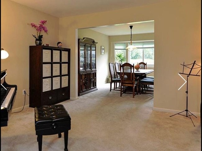 Building Photo - 2280 Moss Rose Ct