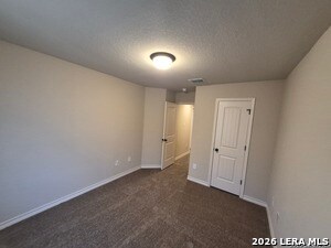 Building Photo - 6866 Lakeview Dr.