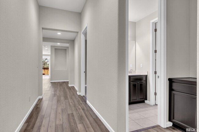 Building Photo - 6577 Angels Orchard Dr