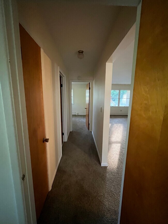Building Photo - 7262 Patane Dr