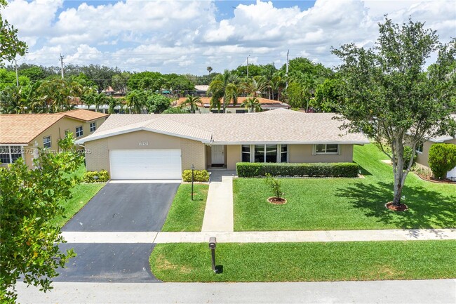 Primary Photo - 11431 NW 23rd St