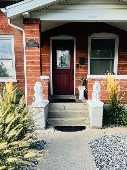 Building Photo - 2841 W 28th Ave