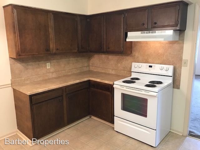 Building Photo - 2 br, 1 bath House - 111 Picadilly Circle