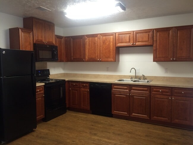 Building Photo - 3705CH