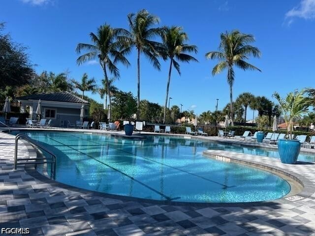 Building Photo - 10113 Colonial Country Club Blvd