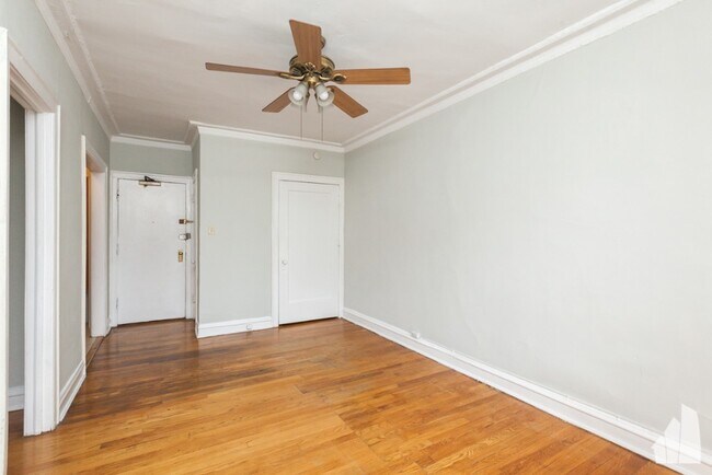 Building Photo - 1164 North Dearborn-515