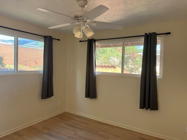 Building Photo - 137 Ipukula Way