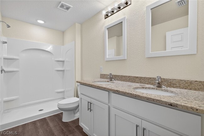 Building Photo - 6056 Pecan Cir