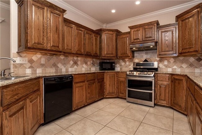 Building Photo - 3 Bedroom Bentonville home for Lease