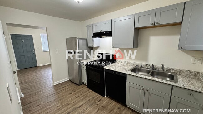 Building Photo - 288 Leath St