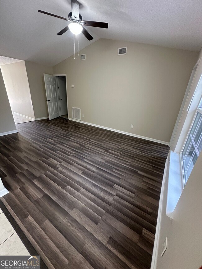 Building Photo - 140 Sapelo Dr