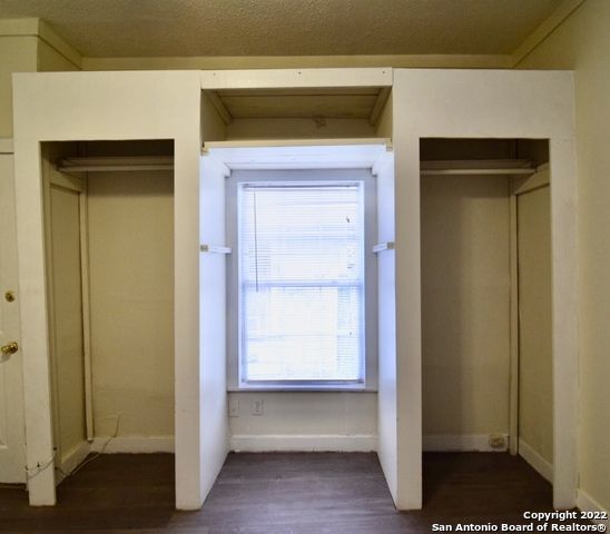 Building Photo - 210 PRINCETON AVE