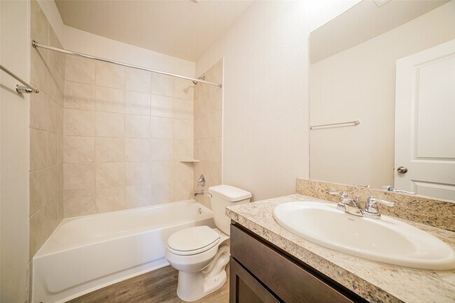 Building Photo - 415 Brushback Dr