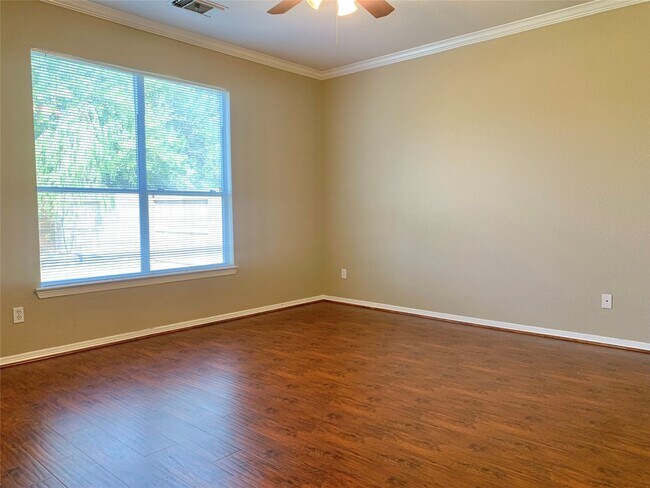 Building Photo - 926 Andover Glen Dr