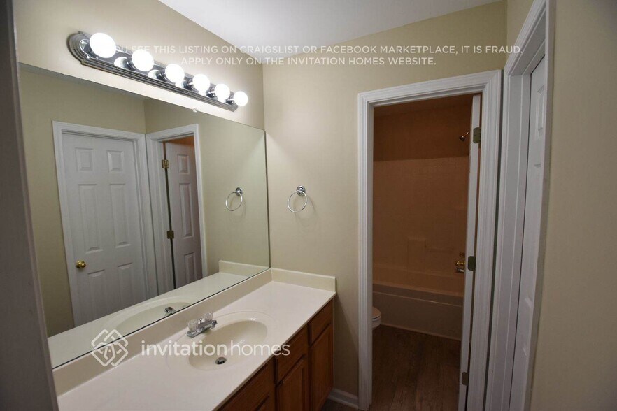 Building Photo - 2909 Albright Commons