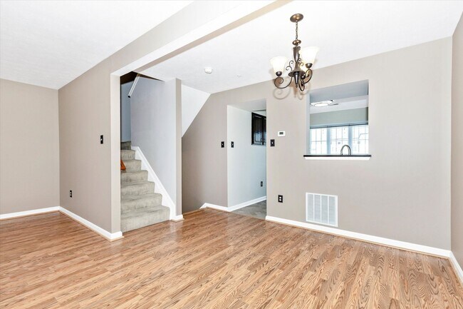 Building Photo - New Market West Rental
