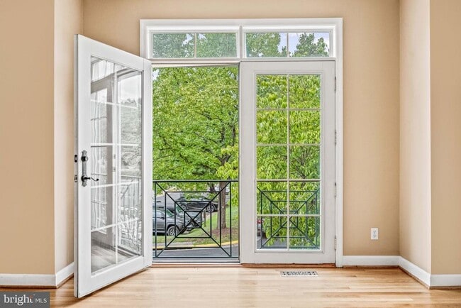 Building Photo - 4022 Dogberry Ln