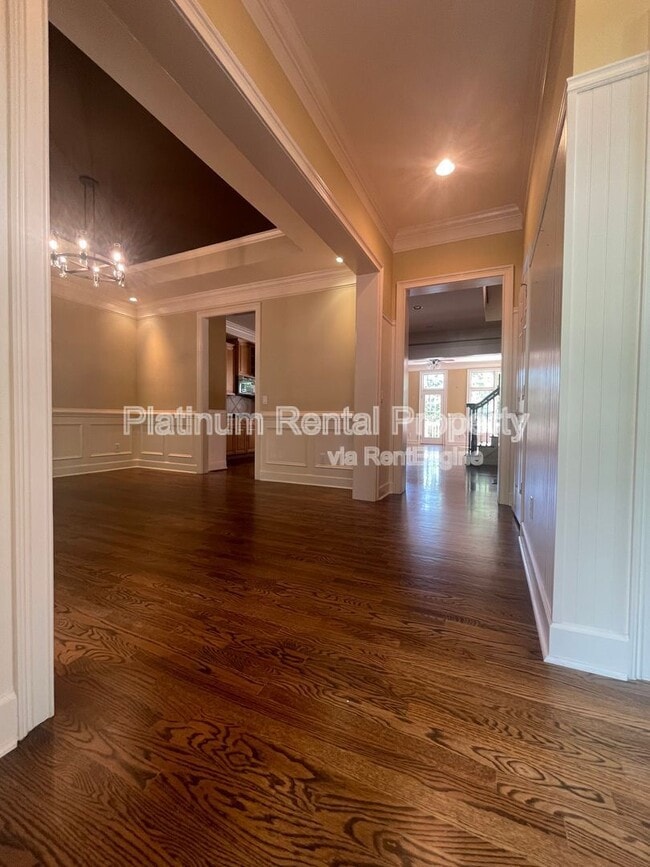 Building Photo - 1460 Wembley Ct NE