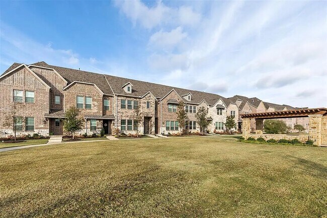 Building Photo - 1495 Perrin Ln