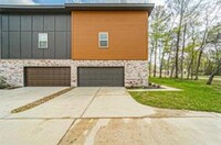 Building Photo - 2523 Appian Wy