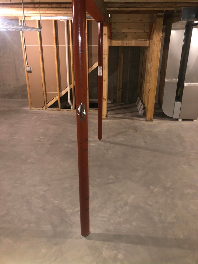 Building Photo - 407 Crane Xing