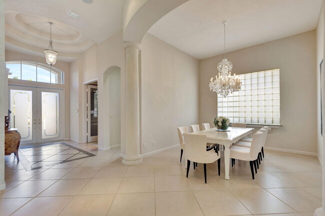 Building Photo - 227 Porto Vecchio Way