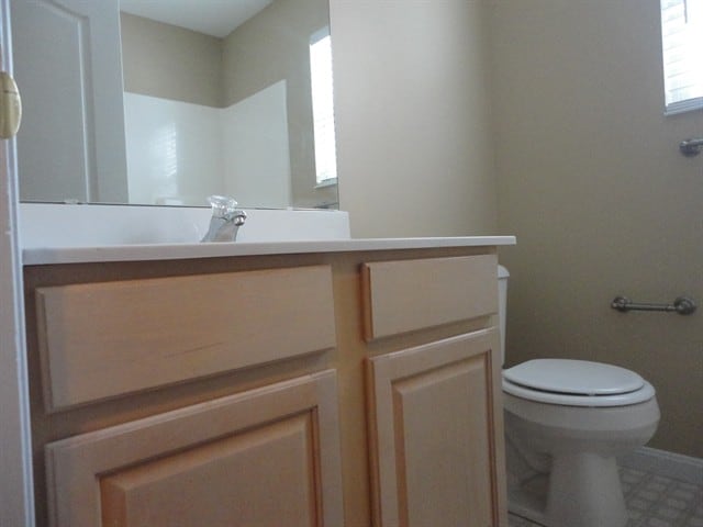 Building Photo - 2058 River Birch Dr