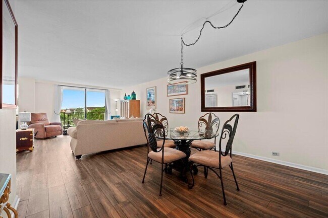 Building Photo - 1200 Marine Way