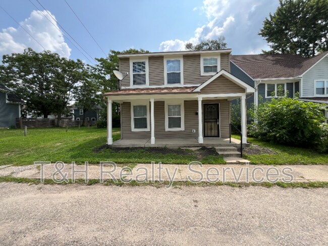 Building Photo - 1325 Charles St