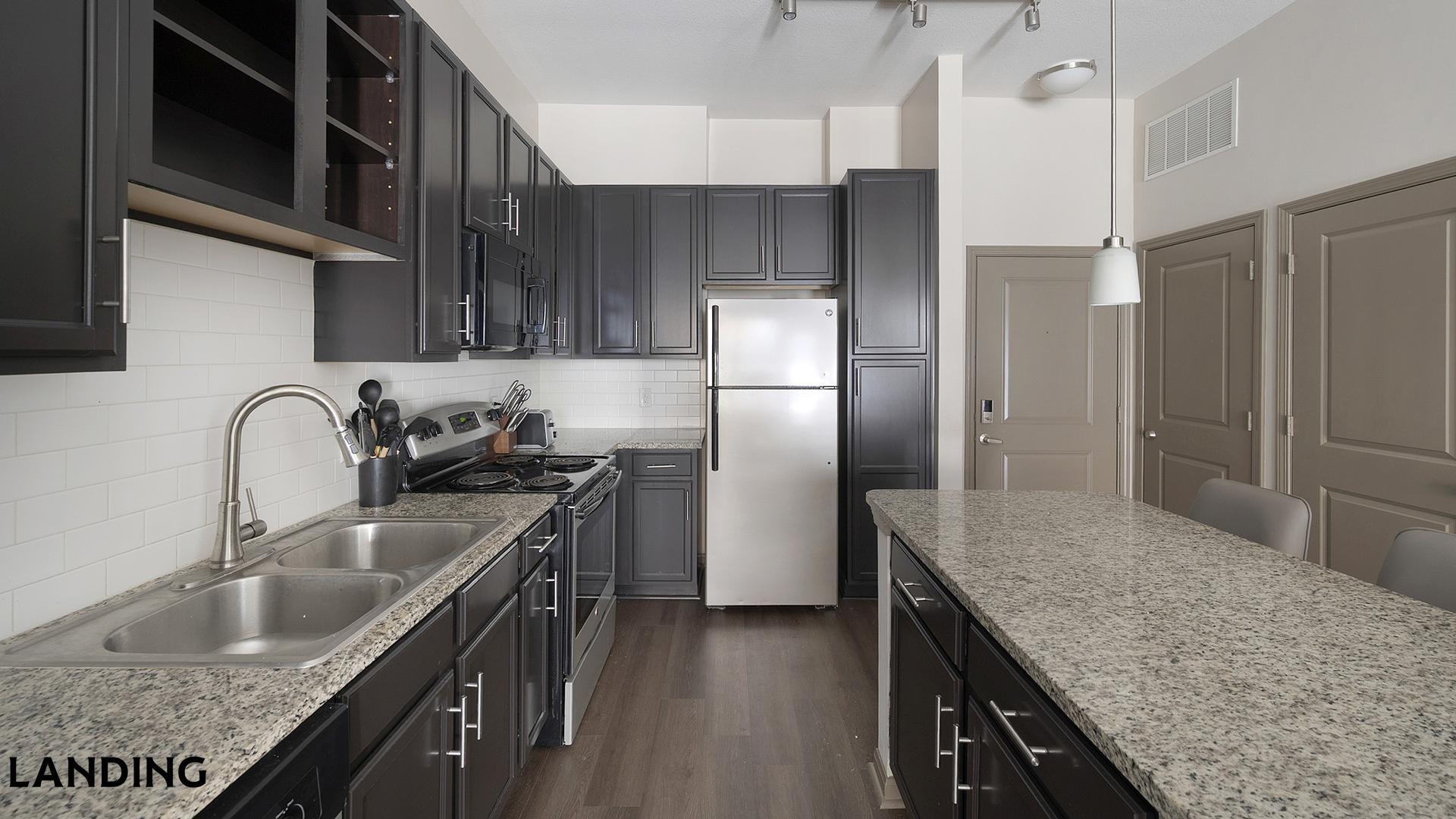 Building Photo - 1200 Brookwood Dr